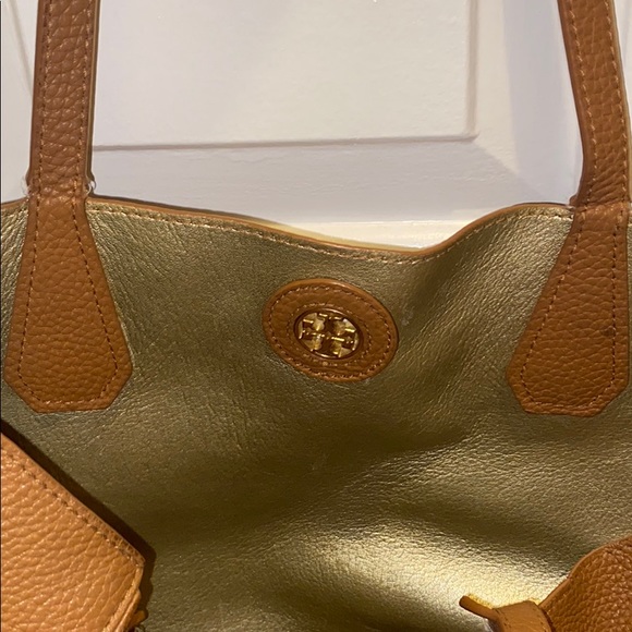 Tori Burch brown leather tote - Picture 4 of 9